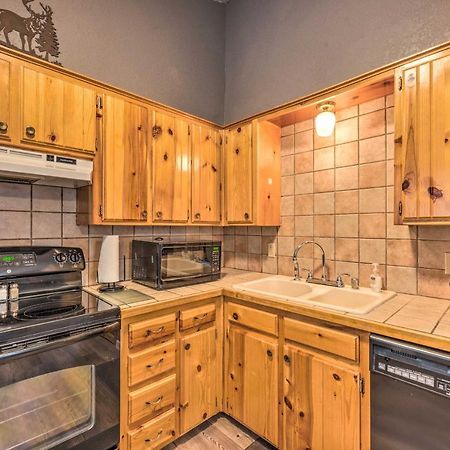 Rustic Ruidoso Cabin With Large Deck And Grill! Eksteriør bilde