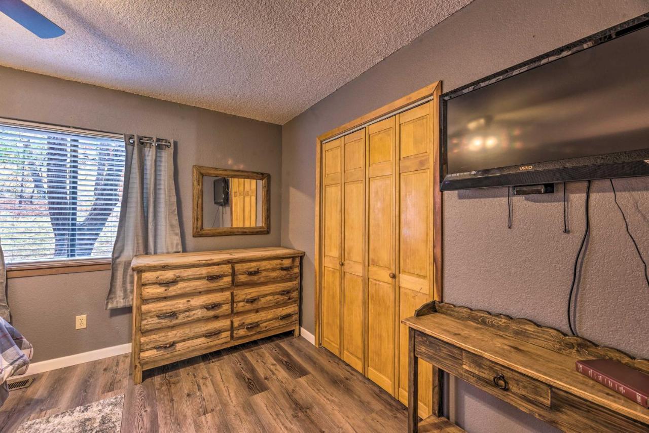 Rustic Ruidoso Cabin With Large Deck And Grill! Eksteriør bilde